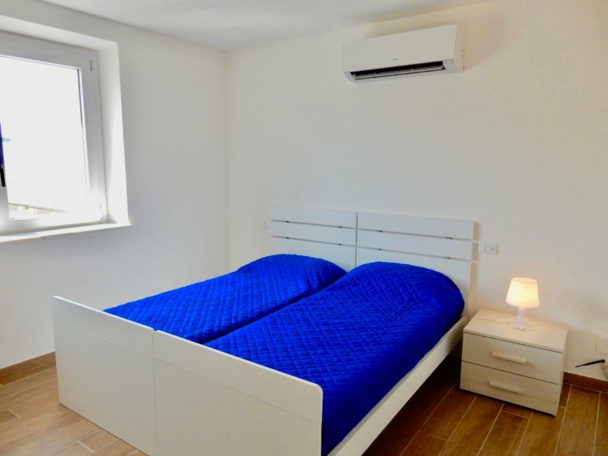 Ferienwohnung Attico Al Mare Viareggio Exterior foto